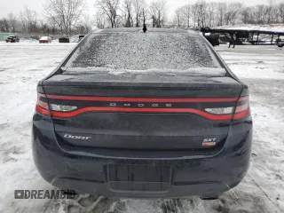 2013 Dodge Dart SXT z VIN 1C3CDFBH1DD134882, wystawiony jako Copart lot #43856205 z przebiegiem 124 629 mil mil oraz Czysty tytuł • Clean title. Historia ofert i sprzedaży dostępna na DreamBid. Obrazek 6.