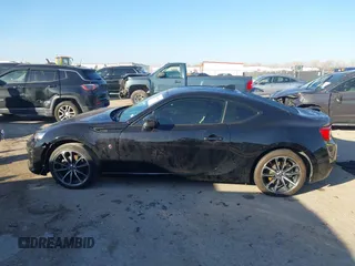 2020 Toyota 86 with VIN JF1ZNAA19L8754208, listed as a IAAI auction lot 41148065 with 65,789 mi miles. Bid and sale history available at carsss.com. Image 14.