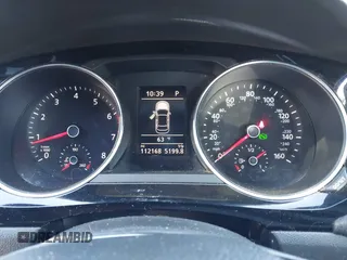 2017 Volkswagen Jetta SEL z VIN 3VWL17AJ5HM246543, wystawiony jako IAAI lot #41650614 z przebiegiem 112 168 mil mil oraz . Historia ofert i sprzedaży dostępna na DreamBid. Obrazek 7.