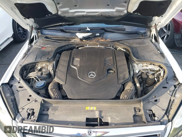 2018 Mercedes-Benz S 560 with VIN WDDUG8DB0JA416705, listed as a IAAI auction lot 41533553 with 30,268 mi miles and . Bid and sale history available at carsss.com. Image 10.