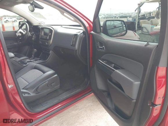 2015 Chevrolet Colorado 4WD Z71 with VIN 1GCGTCE38F1165453, listed as a IAAI auction lot 41548031 with 147,742 mi miles. Bid and sale history available at carsss.com. Image 5.