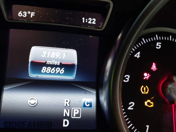 2017 Mercedes-Benz GLE 400 with VIN 4JGDA5GB1HA859957, listed as a IAAI auction lot 41946521 with 88,696 mi miles and . Bid and sale history available at DreamBid. Image 7.