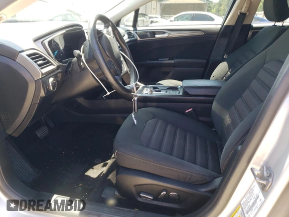 2017 Ford Fusion SE с VIN 3FA6P0H72HR390608, выставлен на аукционе Copart как лот 58021565 с пробегом 101 590 миль миль и Списание • Salvage title. История ставок и продаж доступна на DreamBid. Изображение 7.