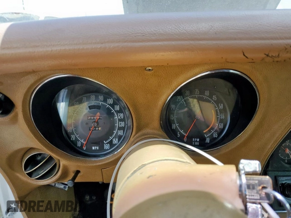 1974 Chevrolet Corvette with VIN 1Z37J4S419559, listed as a Copart auction lot 61386825 with 29,975 mi miles and Salvage title. Bid and sale history available at DreamBid. Image 9.