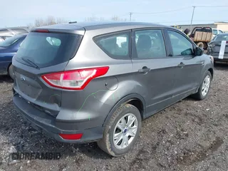 2013 Ford Escape S with VIN 1FMCU0F72DUB93249, listed as a IAAI auction lot 42009262 with 183,573 mi miles. Bid and sale history available at carsss.com. Image 4.