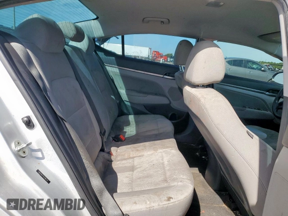 2018 Hyundai Elantra SEL z VIN 5NPD84LF4JH286232, wystawiony jako Copart lot #58422095 z przebiegiem 183 694 mil mil oraz Szkoda całkowita • Salvage title. Historia ofert i sprzedaży dostępna na DreamBid. Obrazek 10.