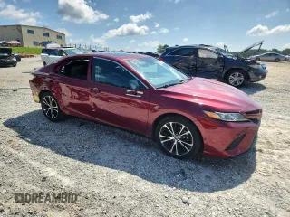 2018 Toyota Camry LE with VIN 4T1B11HK5JU588145, listed as a Copart auction lot 59882425 with 196,792 mi miles and Salvage title. Bid and sale history available at DreamBid. Image 4.
