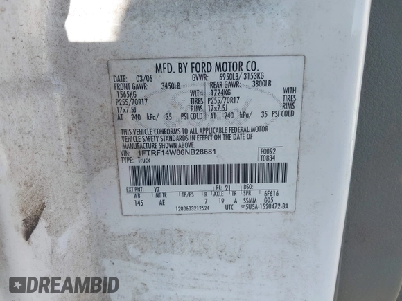 2006 Ford F-150 XL with VIN 1FTRF14W06NB28681, listed as a IAAI auction lot 42147085 with 381,160 mi miles. Bid and sale history available at carsss.com. Image 9.