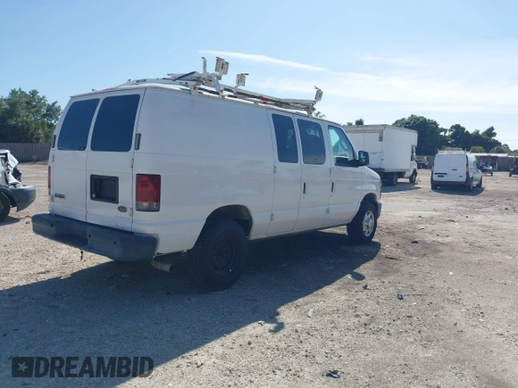 2012 Ford Econoline Cargo Commercial z VIN 1FTNE2EL4CDB10469, wystawiony jako IAAI lot #41861427 z przebiegiem 185 634 mil mil oraz . Historia ofert i sprzedaży dostępna na DreamBid. Obrazek 4.