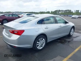 2018 Chevrolet Malibu LT with VIN 1G1ZD5ST8JF139395, listed as a IAAI auction lot 41914782 with 151,313 mi miles and . Bid and sale history available at DreamBid. Image 4.