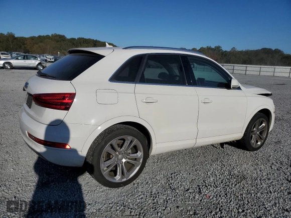 2015 Audi Q3 Prestige with VIN WA1FFCFS3FR001175, listed as a Copart auction lot 76915744 with 75,428 mi miles and Salvage title. Bid and sale history available at DreamBid. Image 3.