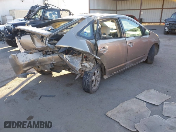 2005 Toyota Prius with VIN JTDKB20U453040279, listed as a IAAI auction lot 41335444 with 204,689 mi miles and . Bid and sale history available at DreamBid. Image 4.