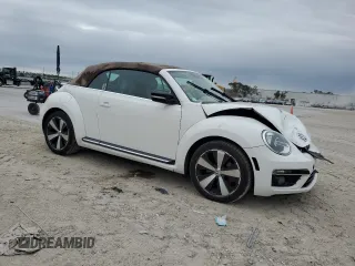 2013 Volkswagen Beetle with VIN 3VW7S7AT9DM816943, listed as a Copart auction lot 88466695 with 77,265 mi miles and Salvage Title. Bid and sale history available at DreamBid. Image 4.