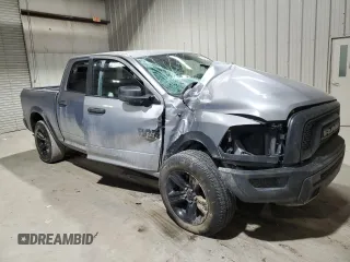 2024 Ram 1500 Warlock z VIN 1C6RR7LG6RS148810, wystawiony jako Copart lot #43155135 z przebiegiem 18 523 mil mil oraz Czysty tytuł • Clean title. Historia ofert i sprzedaży dostępna na DreamBid. Obrazek 4.