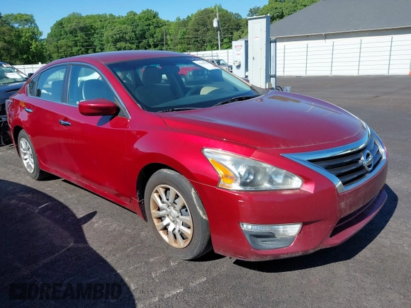 2014 Nissan Altima 2.5 S with VIN 1N4AL3AP2EC165035, listed as a IAAI auction lot 42188782 with 228,307 mi miles. Bid and sale history available at carsss.com. Image 1.