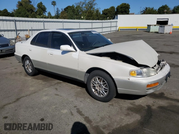 1996 Toyota Camry LE z VIN JT2BF12K3T0139807, wystawiony jako Copart lot #57675855 z przebiegiem 258 601 mil mil oraz Szkoda całkowita • Salvage title. Historia ofert i sprzedaży dostępna na DreamBid. Obrazek 4.