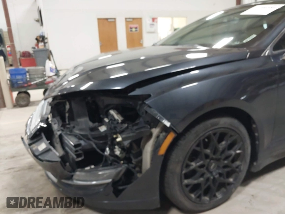 2013 Lincoln MKZ Hybrid с VIN 3LN6L2LU4DR807585, выставлен на аукционе IAAI как лот 41706584 с пробегом 233 445 миль миль и . История ставок и продаж доступна на DreamBid. Изображение 15.