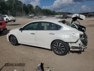 2017 Nissan Altima SL z VIN 1N4AL3AP8HC172768, wystawiony jako Copart lot #59910425 z przebiegiem 60 487 mil mil oraz Szkoda całkowita • Salvage title. Historia ofert i sprzedaży dostępna na DreamBid. Obrazek 2.