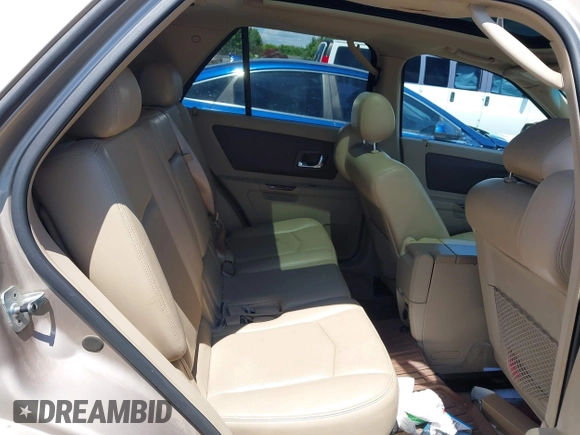 2006 Cadillac SRX z VIN 1GYEE637X60160053, wystawiony jako IAAI lot #42289771 z przebiegiem 140 970 mil mil oraz . Historia ofert i sprzedaży dostępna na DreamBid. Obrazek 8.