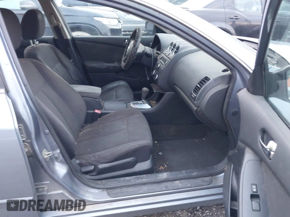 2012 Nissan Altima S z VIN 1N4AL2AP7CC229884, wystawiony jako IAAI lot #41644807 z przebiegiem 230 141 mil mil oraz . Historia ofert i sprzedaży dostępna na DreamBid. Obrazek 5.