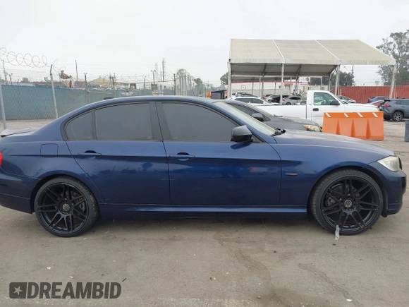 2011 BMW 3 Series 328i with VIN WBAPH5G53BNM83315, listed as a IAAI auction lot 42583733 with 119,224 mi miles and . Bid and sale history available at DreamBid. Image 6.