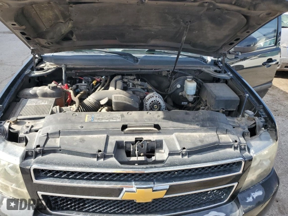 2008 Chevrolet Suburban LTZ with VIN 1GNFC16068R200118, listed as a Copart auction lot 66506065 with 134,204 mi miles and Salvage title. Bid and sale history available at DreamBid. Image 11.