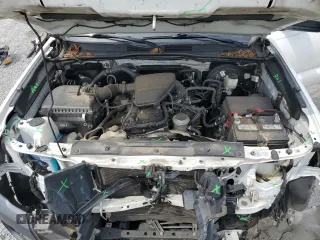 2019 Toyota Tacoma SR with VIN 5TFSX5EN7KX068425, listed as a Copart auction lot 57580835 with 125,491 mi miles and Salvage title. Bid and sale history available at DreamBid. Image 11.