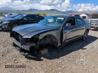 2013 Dodge Charger SXT z VIN 2C3CDXJGXDH656640, wystawiony jako Copart lot #54619435 z przebiegiem 79 220 mil mil oraz Szkoda całkowita • Salvage title. Historia ofert i sprzedaży dostępna na DreamBid. Obrazek 1.