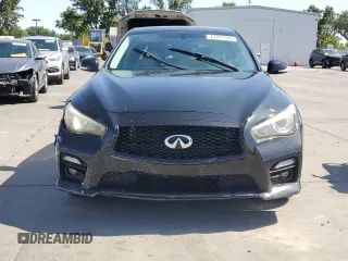 2014 Infiniti Q50 Premium with VIN JN1BV7ARXEM687605, listed as a Copart auction lot 61275535 with 104,337 mi miles and Salvage title. Bid and sale history available at DreamBid. Image 5.