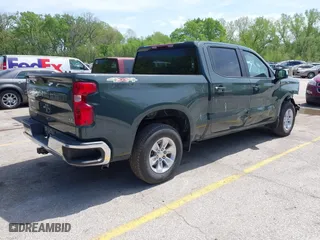 2025 Chevrolet Silverado 1500 LT with VIN 1GCUKDED2SZ161690, listed as a IAAI auction lot 42067327 with 9,920 mi miles. Bid and sale history available at carsss.com. Image 4.