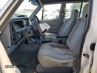 1996 Jeep Cherokee Sport with VIN 1J4FT68S0TL120534, listed as a Copart auction lot 74806974 with 284,147 mi miles and Non Repairable. Bid and sale history available at carsss.com. Image 7.