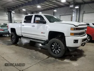 2017 Chevrolet Silverado 3500HD LTZ with VIN 1GC4K0EY8HF108983, listed as a Copart auction lot 45818555 with 121,390 mi miles and Salvage Title. Bid and sale history available at carsss.com. Image 4.