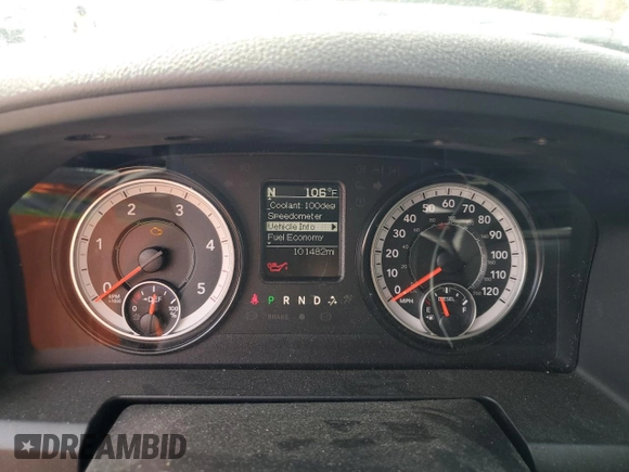 2019 Ram 1500 Tradesman z VIN 1C6RR7KM3KS682179, wystawiony jako Copart lot #48871935 z przebiegiem 101 482 mil mil oraz Czysty tytuł • Clean title. Historia ofert i sprzedaży dostępna na DreamBid. Obrazek 9.