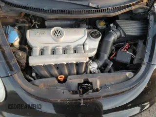 2009 Volkswagen New Beetle Coupe S with VIN 3VWPW31C69M511498, listed as a Copart auction lot 82576534 with 200,530 mi miles and Salvage Title. Bid and sale history available at carsss.com. Image 11.