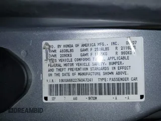 2007 Acura TL with VIN 19UUA66227A047241, listed as a IAAI auction lot 41978152 with 220,030 mi miles. Bid and sale history available at carsss.com. Image 9.