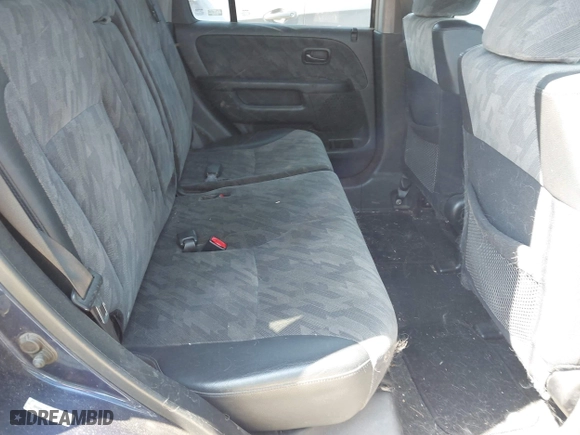 2004 Honda CR-V EX with VIN SHSRD78824U224661, listed as a IAAI auction lot 42055730 with 263,009 mi miles. Bid and sale history available at carsss.com. Image 8.