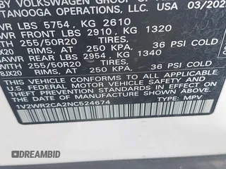 2022 Volkswagen Atlas SE with VIN 1V2WR2CA2NC524674, listed as a IAAI auction lot 42116089 with 55,598 mi miles and . Bid and sale history available at DreamBid. Image 9.