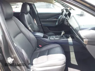 2021 Mazda CX-30 Select with VIN 3MVDMABL5MM210517, listed as a IAAI auction lot 42245033 with 191,303 mi miles and . Bid and sale history available at DreamBid. Image 5.