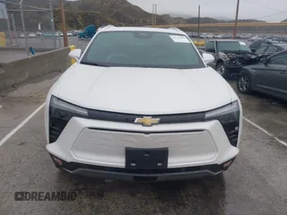 2024 Chevrolet Blazer EV eAWD LT z VIN 3GNKDBRJ0RS218750, wystawiony jako IAAI lot #41735858 z przebiegiem 2835 mil mil oraz . Historia ofert i sprzedaży dostępna na DreamBid. Obrazek 13.