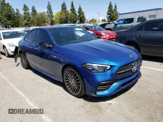 2022 Mercedes-Benz C 300 z VIN W1KAF4GB4NR009066, wystawiony jako Copart lot #47305583 z przebiegiem 5 318 mil mil oraz . Historia ofert i sprzedaży dostępna na DreamBid. Obrazek 4.