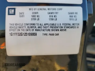 2002 Chevrolet Corvette with VIN 1G1YY32G125109959, listed as a Copart auction lot 48794315 with 34,937 mi miles and Salvage Title. Bid and sale history available at carsss.com. Image 12.