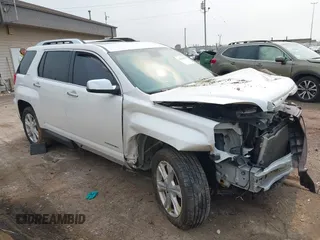 2016 GMC Terrain SLT z VIN 2GKFLUE36G6229378, wystawiony jako IAAI lot #42382985 z przebiegiem 171 340 mil mil oraz . Historia ofert i sprzedaży dostępna na DreamBid. Obrazek 1.