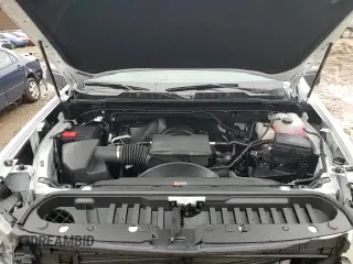 2025 Chevrolet Silverado 2500HD z VIN 1GC2KLE71SF149303, wystawiony jako Copart lot #48383565 z przebiegiem 5 058 mil mil oraz Szkoda całkowita • Salvage title. Historia ofert i sprzedaży dostępna na DreamBid. Obrazek 13.