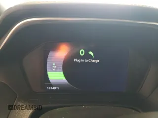 2023 Chevrolet Bolt EV 2LT z VIN 1G1FX6S0XP4192688, wystawiony jako Copart lot #43379795 z przebiegiem 14 140 mil mil oraz Nie do naprawy. Historia ofert i sprzedaży dostępna na DreamBid. Obrazek 9.