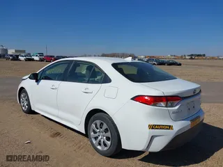 2024 Toyota Corolla Hybrid LE with VIN JTDBCMFE8RJ025908, listed as a IAAI auction lot 41822770 with 16,747 mi miles. Bid and sale history available at carsss.com. Image 3.