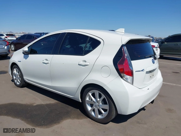 2015 Toyota Prius c One with VIN JTDKDTB37F1089798, listed as a IAAI auction lot 41838827 with 137,655 mi miles. Bid and sale history available at carsss.com. Image 3.
