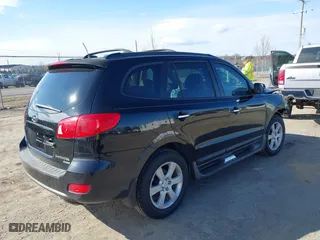 2008 Hyundai Santa Fe SE with VIN 5NMSH13E98H171873, listed as a IAAI auction lot 41527999 with 220,904 mi miles. Bid and sale history available at carsss.com. Image 4.