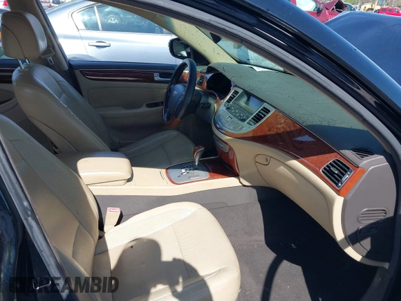 2013 Hyundai Genesis 3.8L with VIN KMHGC4DD3DU221080, listed as a IAAI auction lot 41931903 with 136,532 mi miles and . Bid and sale history available at DreamBid. Image 5.