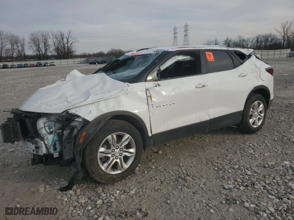 2020 Chevrolet Blazer LT with VIN 3GNKBCR4XLS671352, listed as a Copart auction lot 43343685 with 0 mi miles and Salvage Title. Bid and sale history available at carsss.com. Image 1.