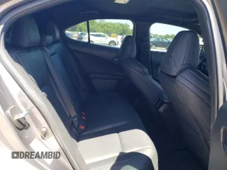 2019 Lexus UX 200 z VIN JTHY3JBH7K2016799, wystawiony jako Copart lot #55071085 z przebiegiem 67 189 mil mil oraz Szkoda całkowita • Salvage title. Historia ofert i sprzedaży dostępna na DreamBid. Obrazek 11.